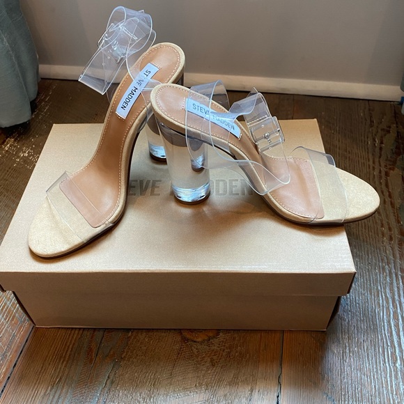 Steve Madden Clear Sandals - Picture 4 of 7